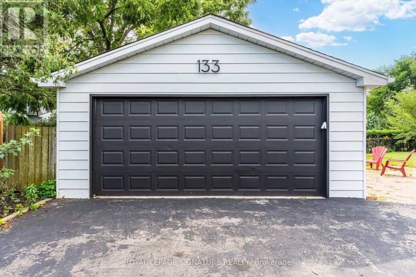 133 Inglewood Drive — photo 3 of 40