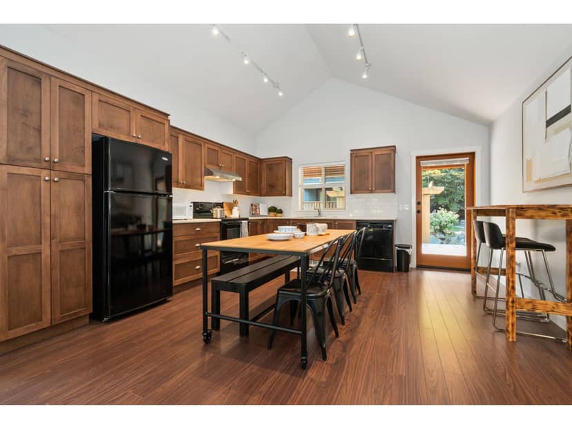 1835 CHERRY TREE LANE, Cultus Lake South, Lindell Beach, photo 3