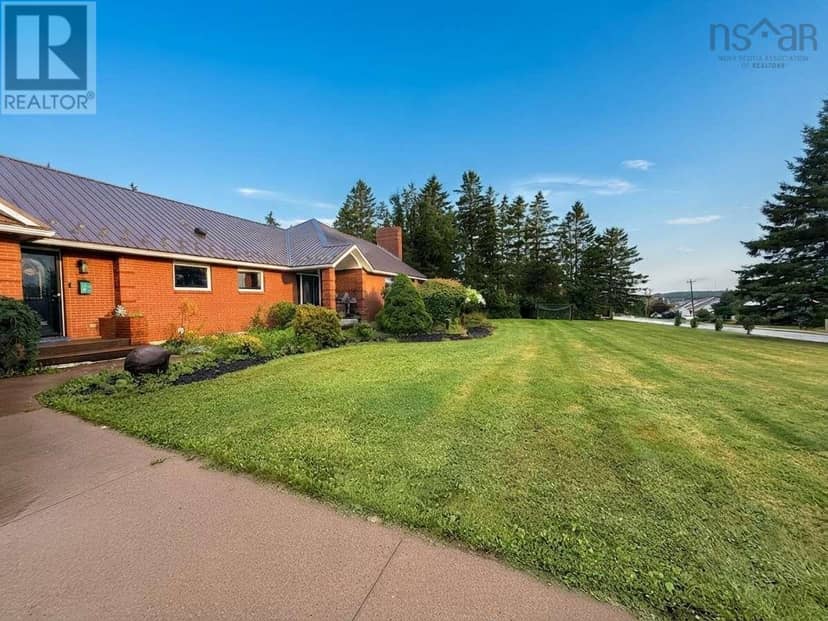 411 Mountain Road — photo 4 of 40