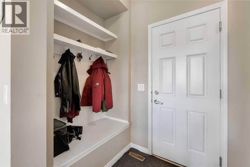153 Cityscape Gardens NE — photo 17 of 40