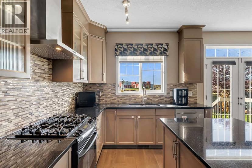 153 Cityscape Gardens NE — photo 15 of 40