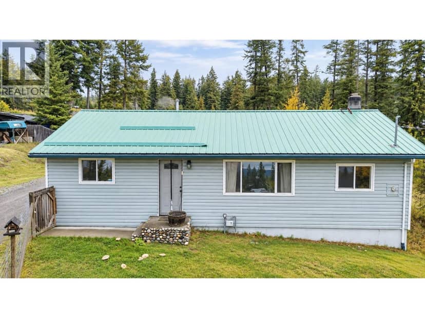 915 DOG CREEK ROAD, Williams Lake