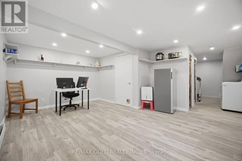 12 - 65 Scott Street — photo 31 of 40