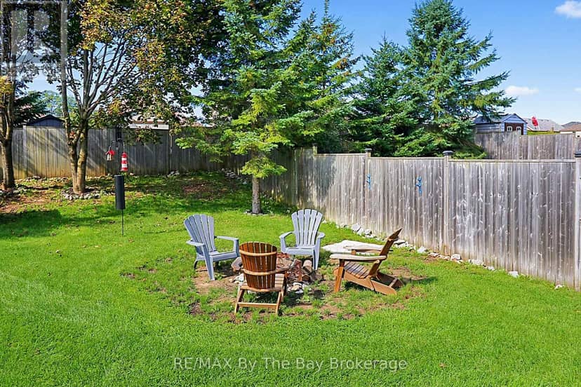 84 Wesley Avenue — photo 33 of 40