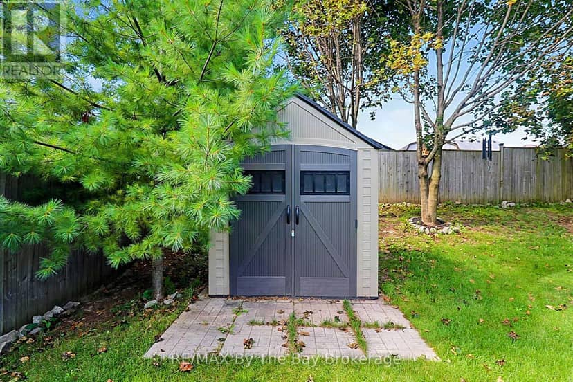 84 Wesley Avenue — photo 35 of 40