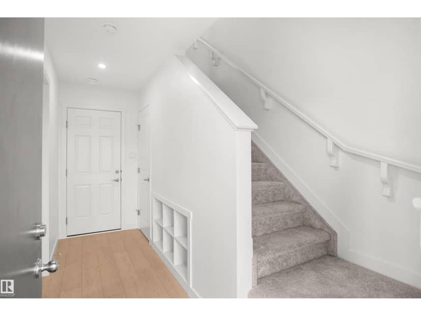 13137 214 ST NW, Edmonton, photo 2