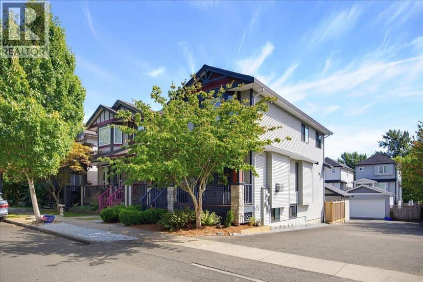 24030 102A AVENUE, Maple Ridge, photo 3