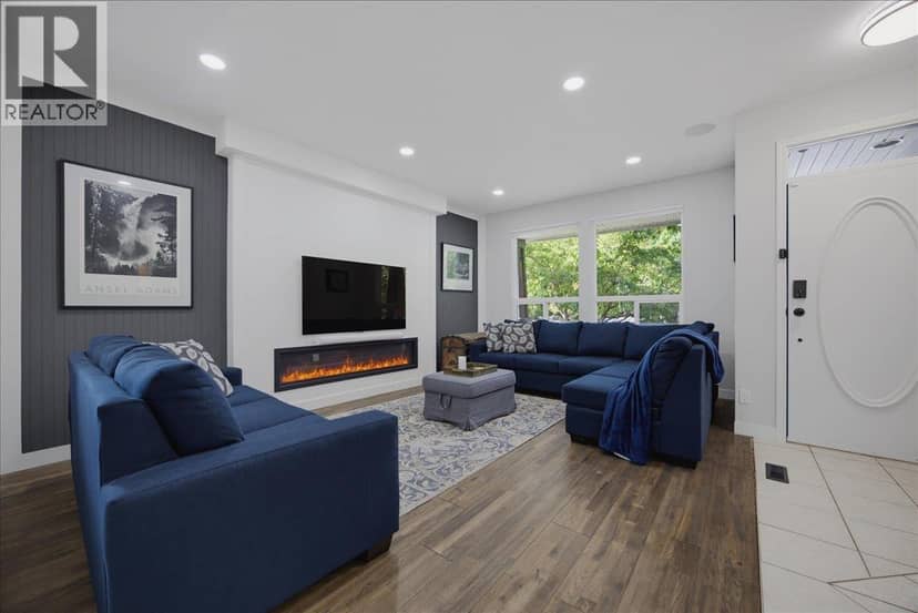 24030 102A AVENUE, Maple Ridge, photo 8