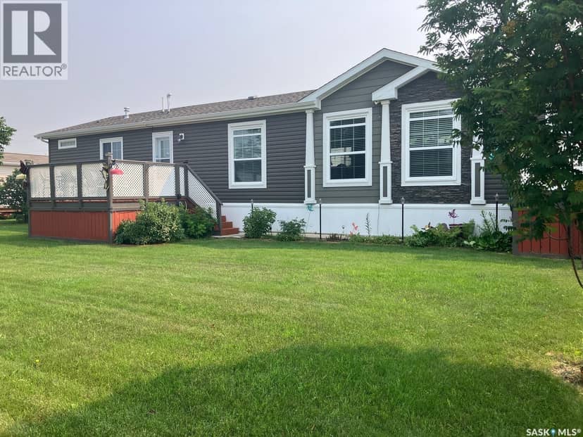 1205 3rd STREET W, Nipawin, photo 3