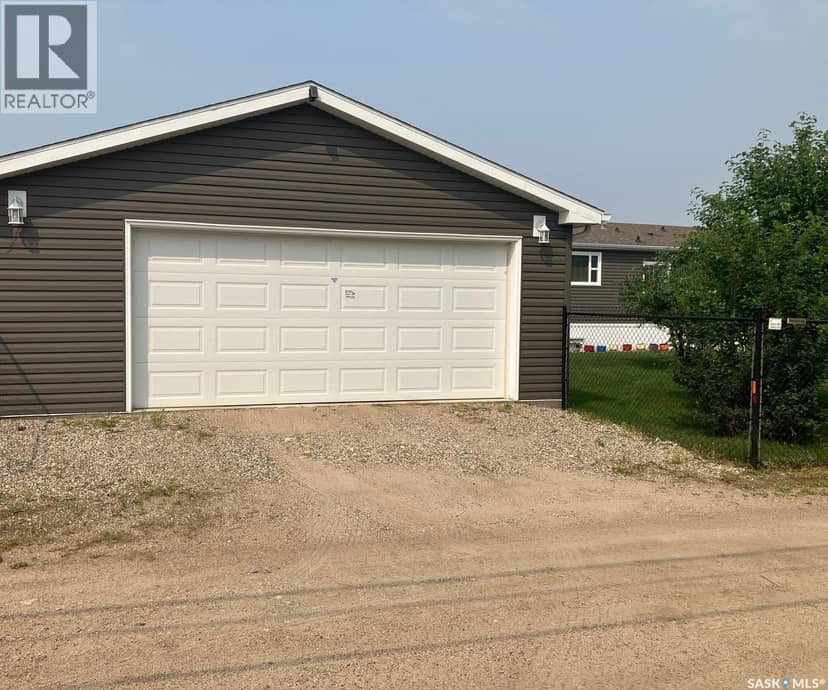 1205 3rd STREET W, Nipawin, photo 2