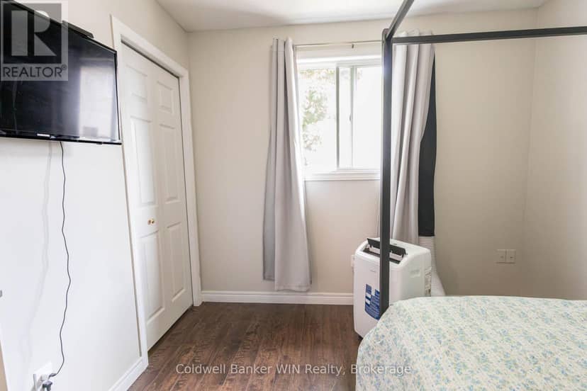 114 Bellamy Crescent — photo 21 of 32