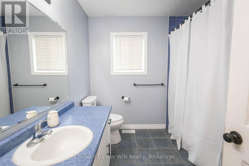 114 Bellamy Crescent — photo 22 of 32