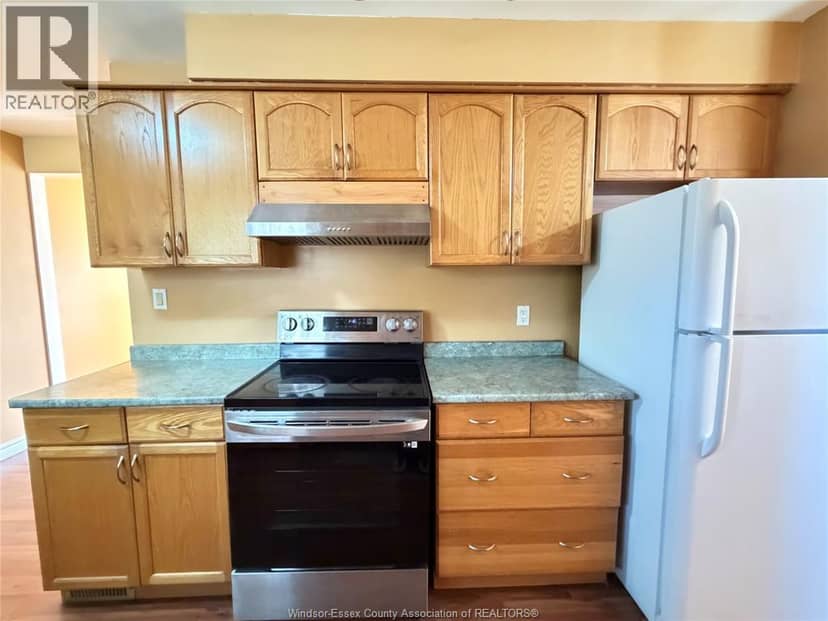 2763 MEADOWBROOK LANE Unit# 14 — photo 6 of 16