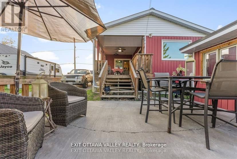 44 Lacroix Bay Road, Whitewater Region, photo 4