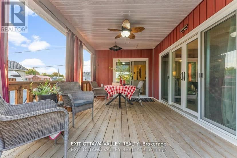 44 Lacroix Bay Road, Whitewater Region, photo 7