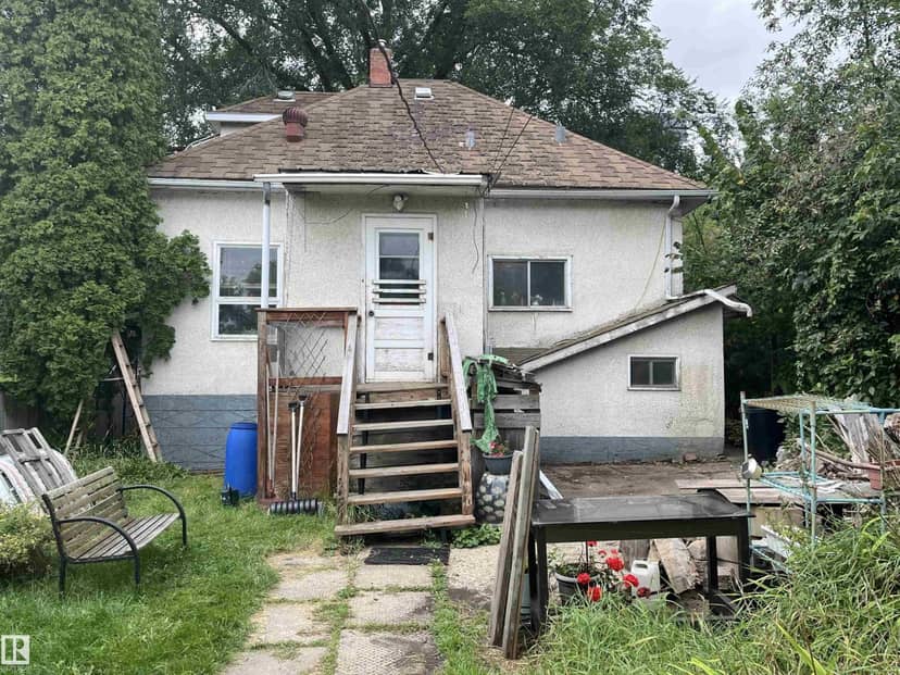 10205 92 ST NW, Edmonton, photo 3