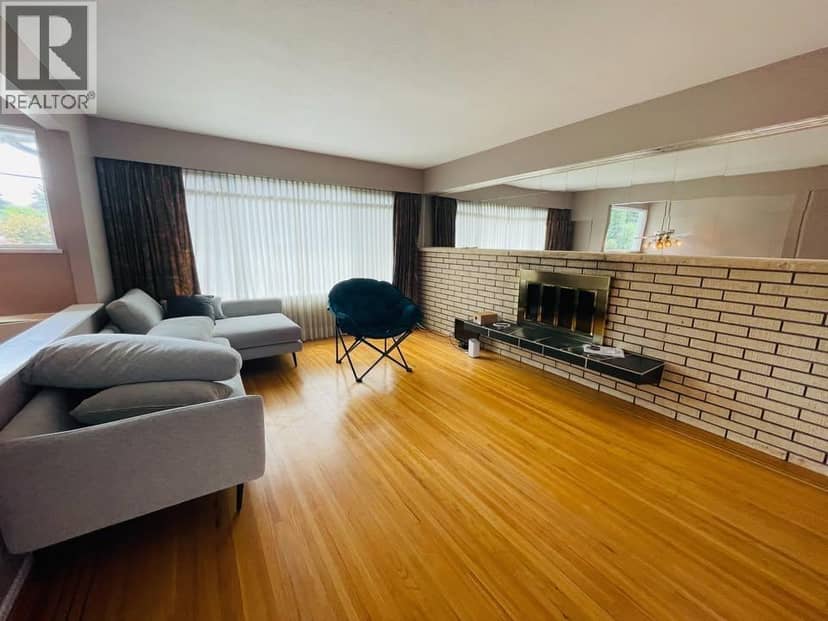 900 CORNELL AVENUE, Coquitlam, photo 4