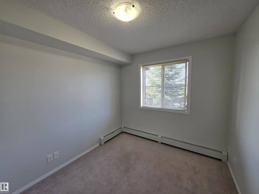 #206 12045 22 AV SW — photo 13 of 18