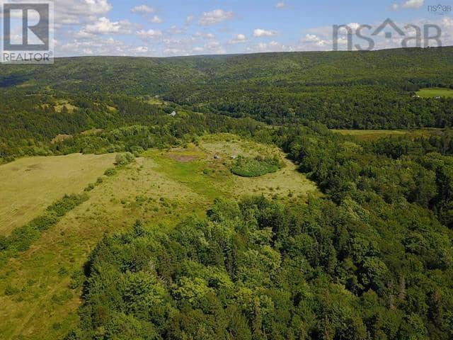 5907 395 Highway — photo 1 of 21