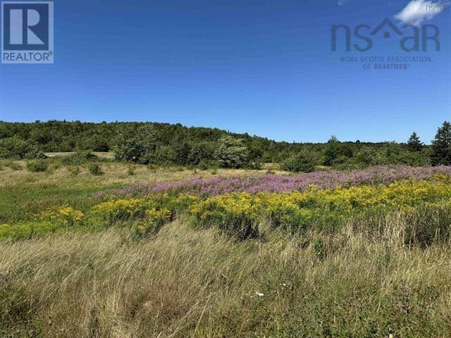 5907 395 Highway — photo 20 of 21