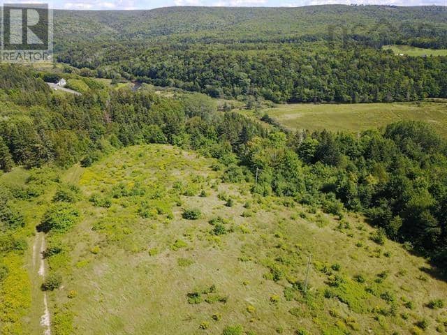 5907 395 Highway — photo 3 of 21