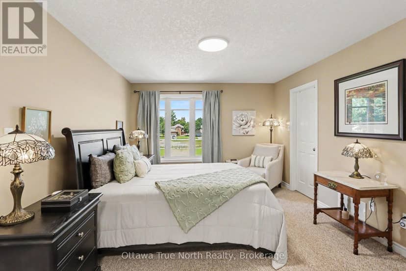 514 Stanley Brothers Street — photo 14 of 32