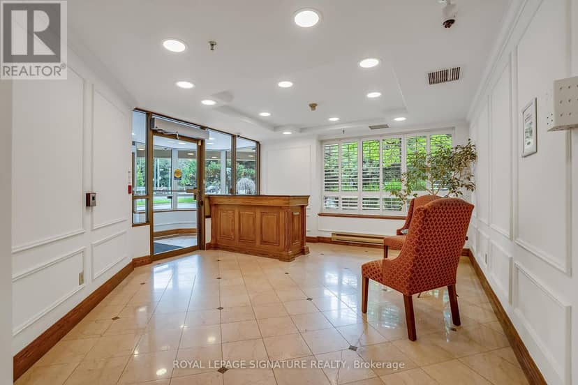 106 - 801 Lawrence Avenue E — photo 2 of 21