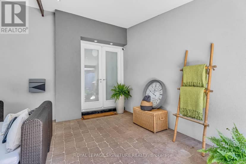 17 Kestell Lane, Toronto, photo 5