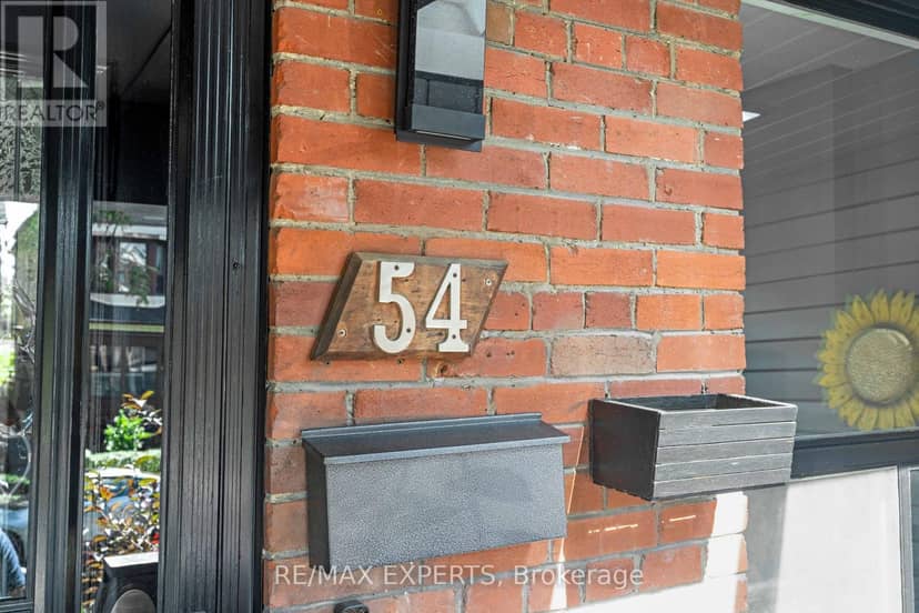54 Marchmount Road, Toronto, photo 6