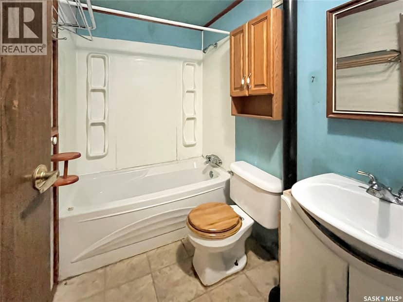 McKenzie Property — photo 9 of 14