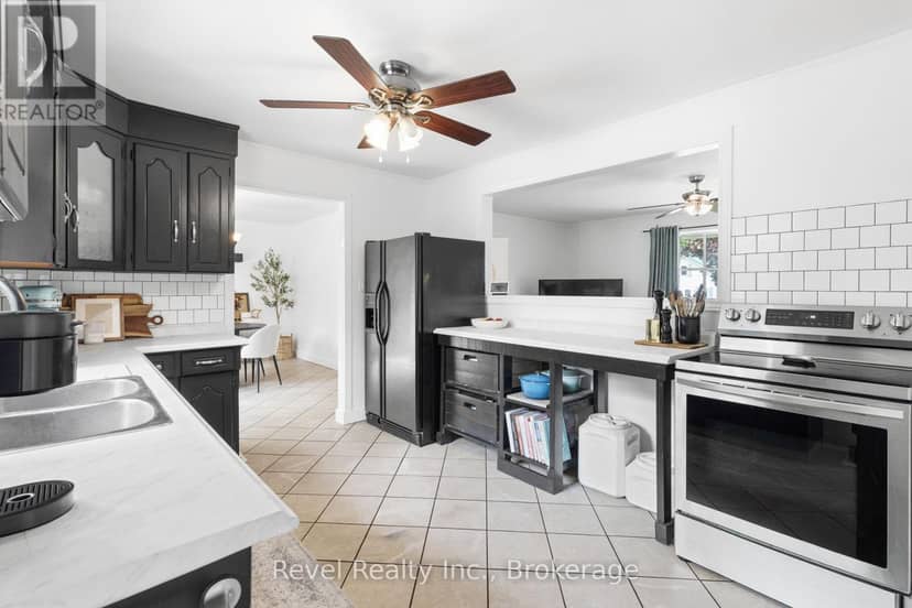 101 Bolsover Road — photo 11 of 40