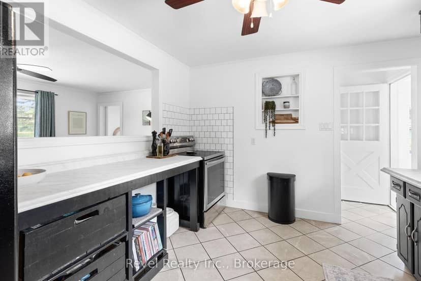 101 Bolsover Road — photo 14 of 40