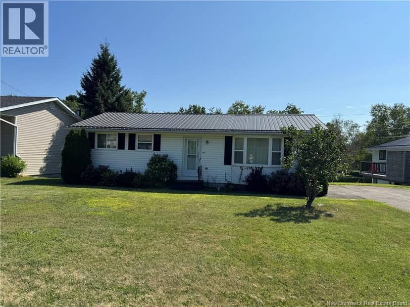 104 Manor Court — photo 2 of 25
