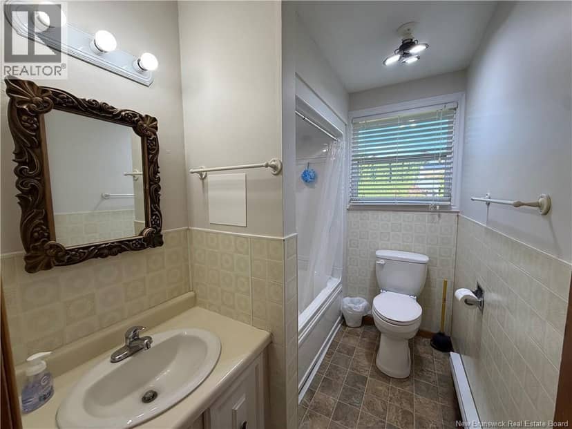 104 Manor Court — photo 12 of 25