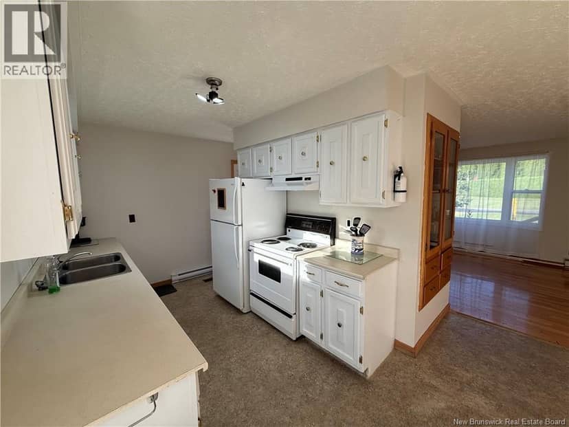 104 Manor Court — photo 6 of 25
