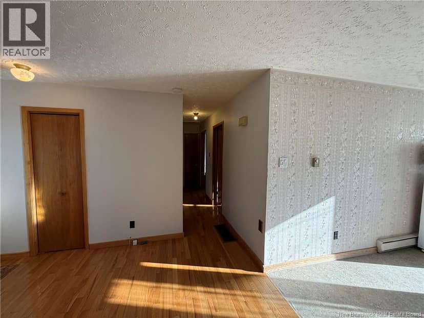 104 Manor Court — photo 10 of 25