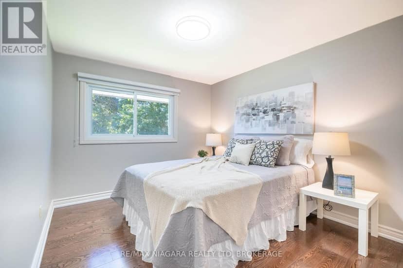 8 Fernwood Terrace — photo 22 of 40