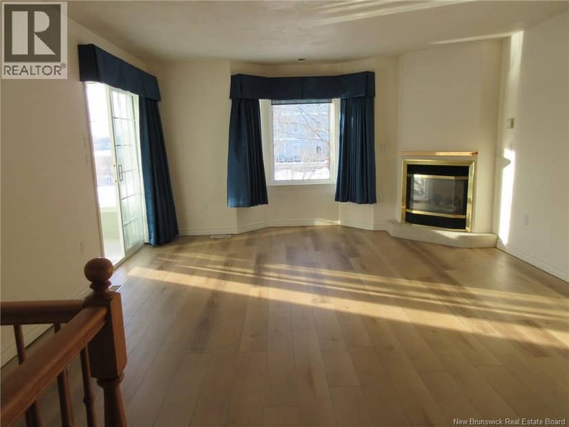 61 Prince William Street Unit# H — photo 8 of 39