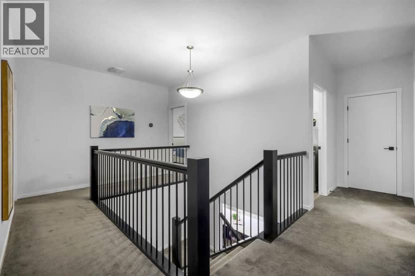 610 Southwinds Close SW — photo 24 of 40