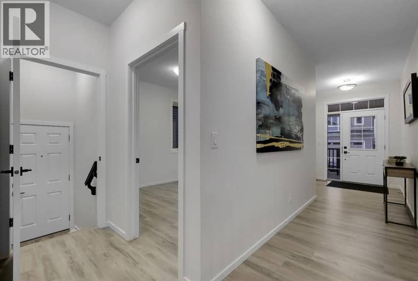 610 Southwinds Close SW — photo 35 of 40