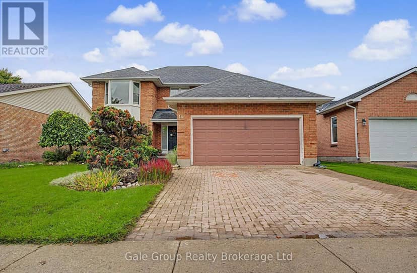 15 Ortona Street — photo 2 of 40