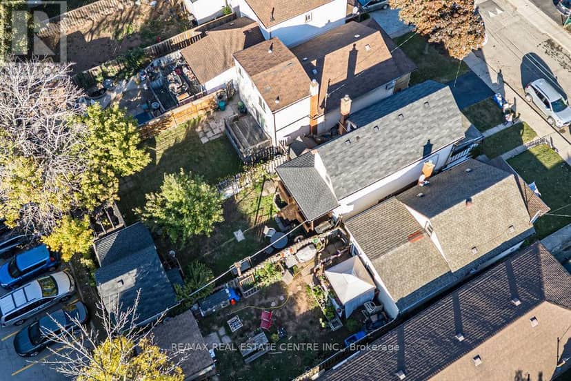 23 Frederick Avenue — photo 29 of 35