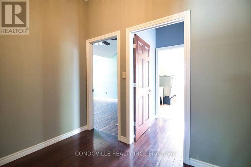 29 Tiffany Street — photo 22 of 40