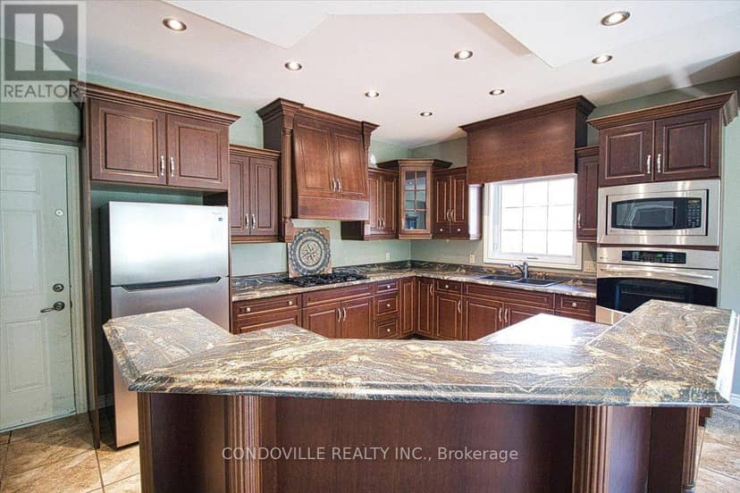 29 Tiffany Street — photo 9 of 40