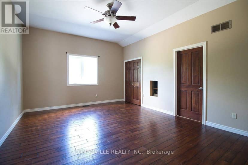 29 Tiffany Street — photo 23 of 40