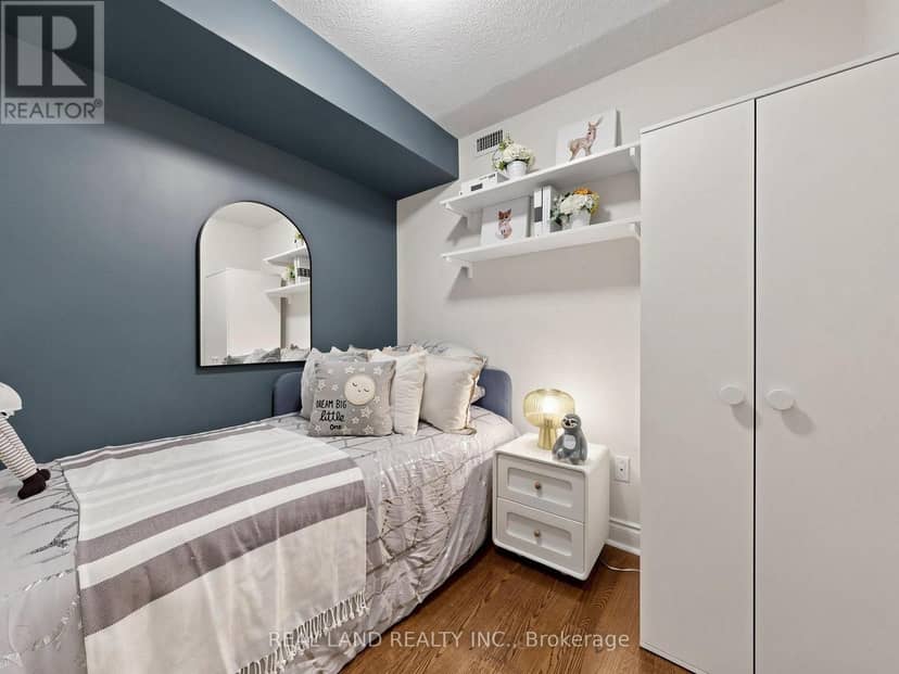 805 - 60 Brian Harrison Way — photo 22 of 40