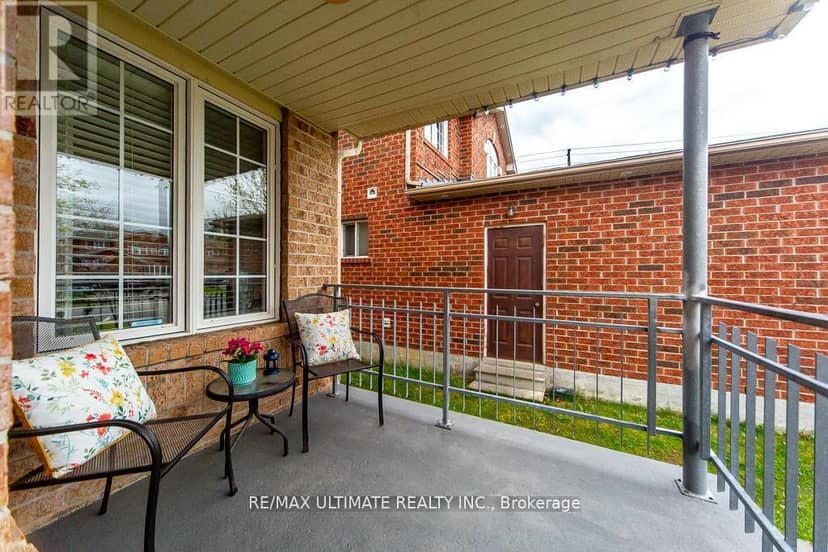 5 Twiss Drive — photo 2 of 40