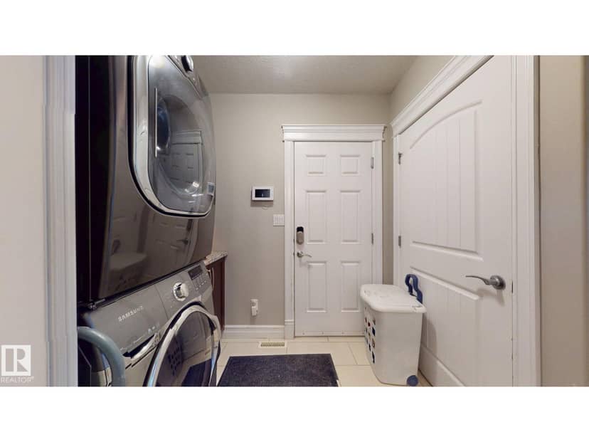 1232 Cunningham Dr SW, Edmonton, photo 4