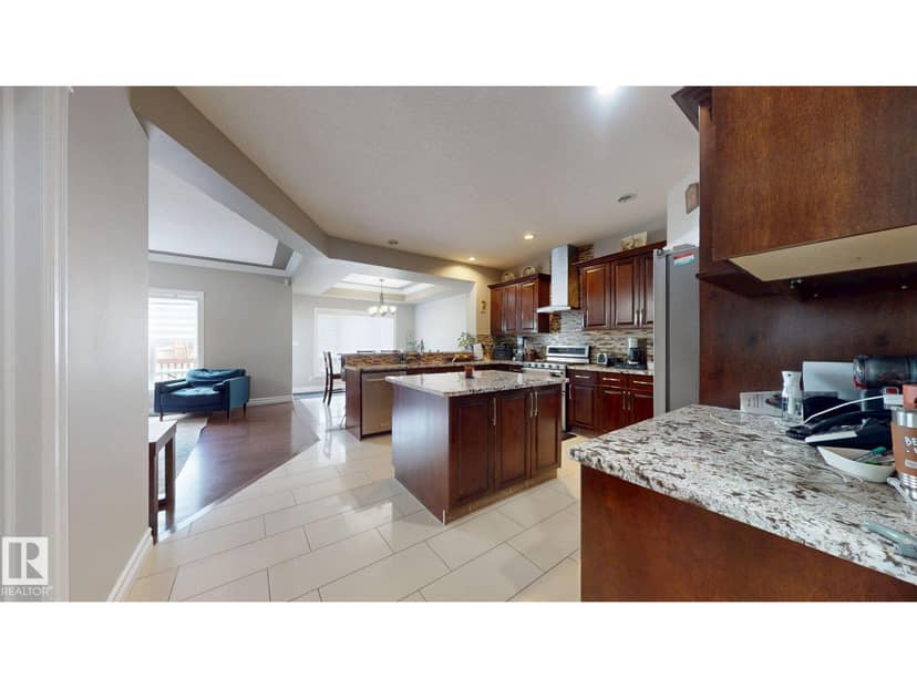 1232 Cunningham Dr SW, Edmonton, photo 5