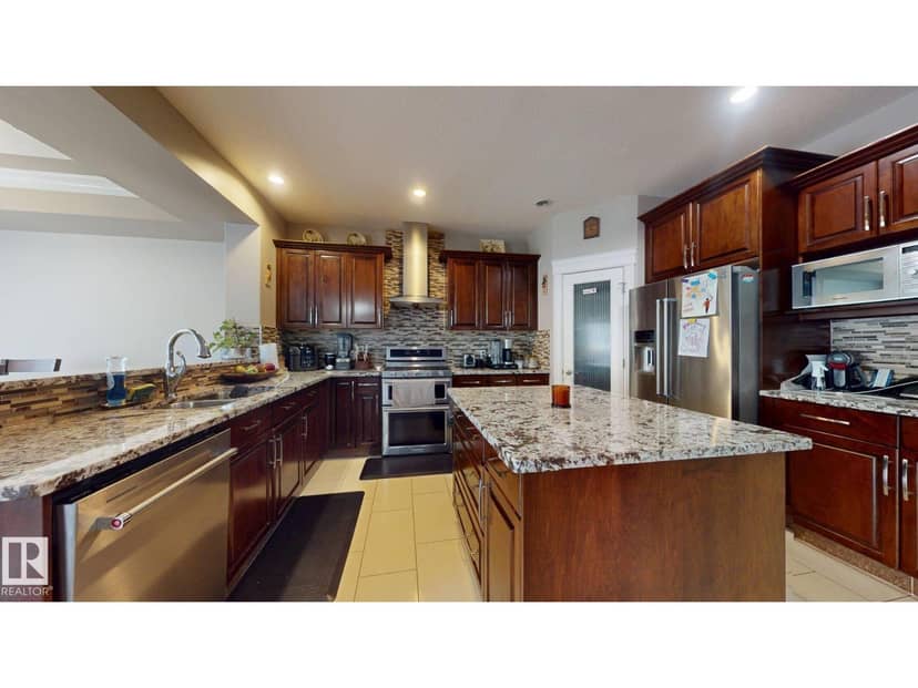 1232 Cunningham Dr SW, Edmonton, photo 7